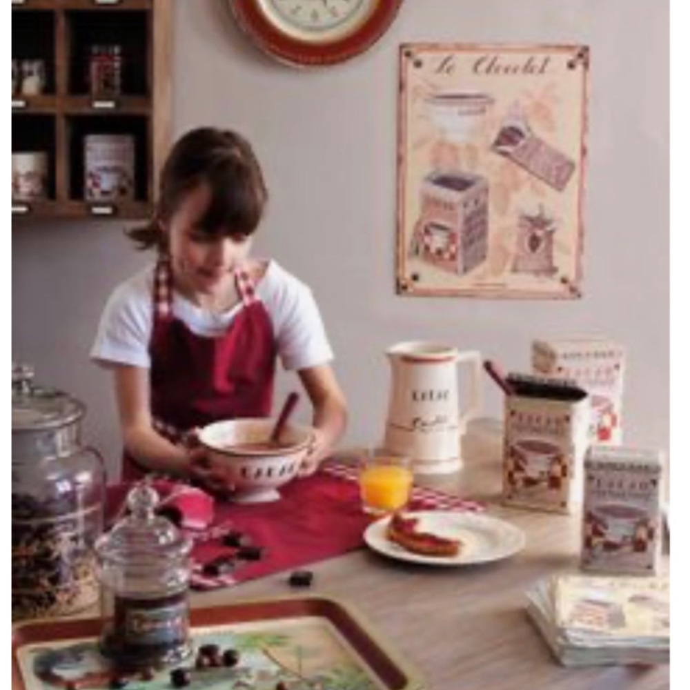 Kitchen Aprons France! - Picture 10 of 12